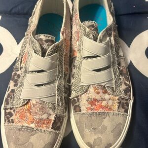 Women's blowfish multi print